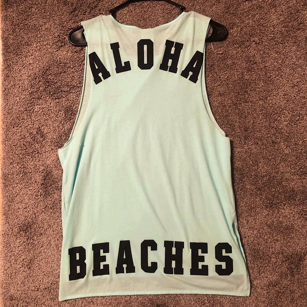 VS Pink Muscle Tank in size LG, like new!